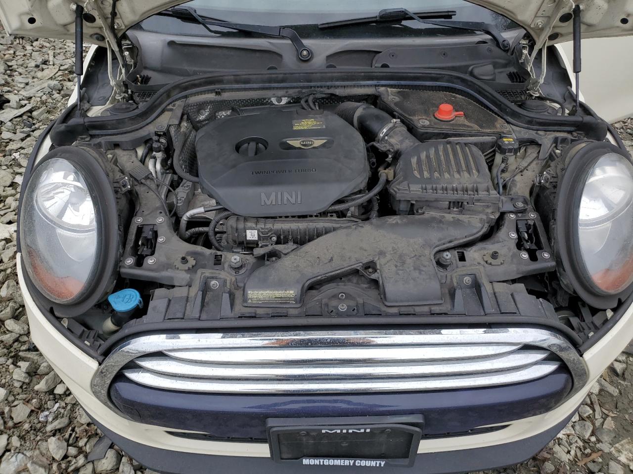 2015 MINI Cooper - Image 11