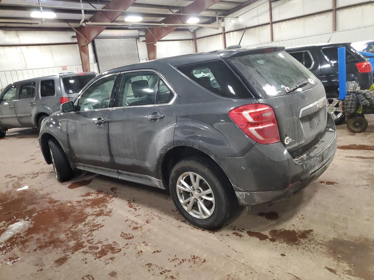2017 Chevrolet Equinox - Image 2