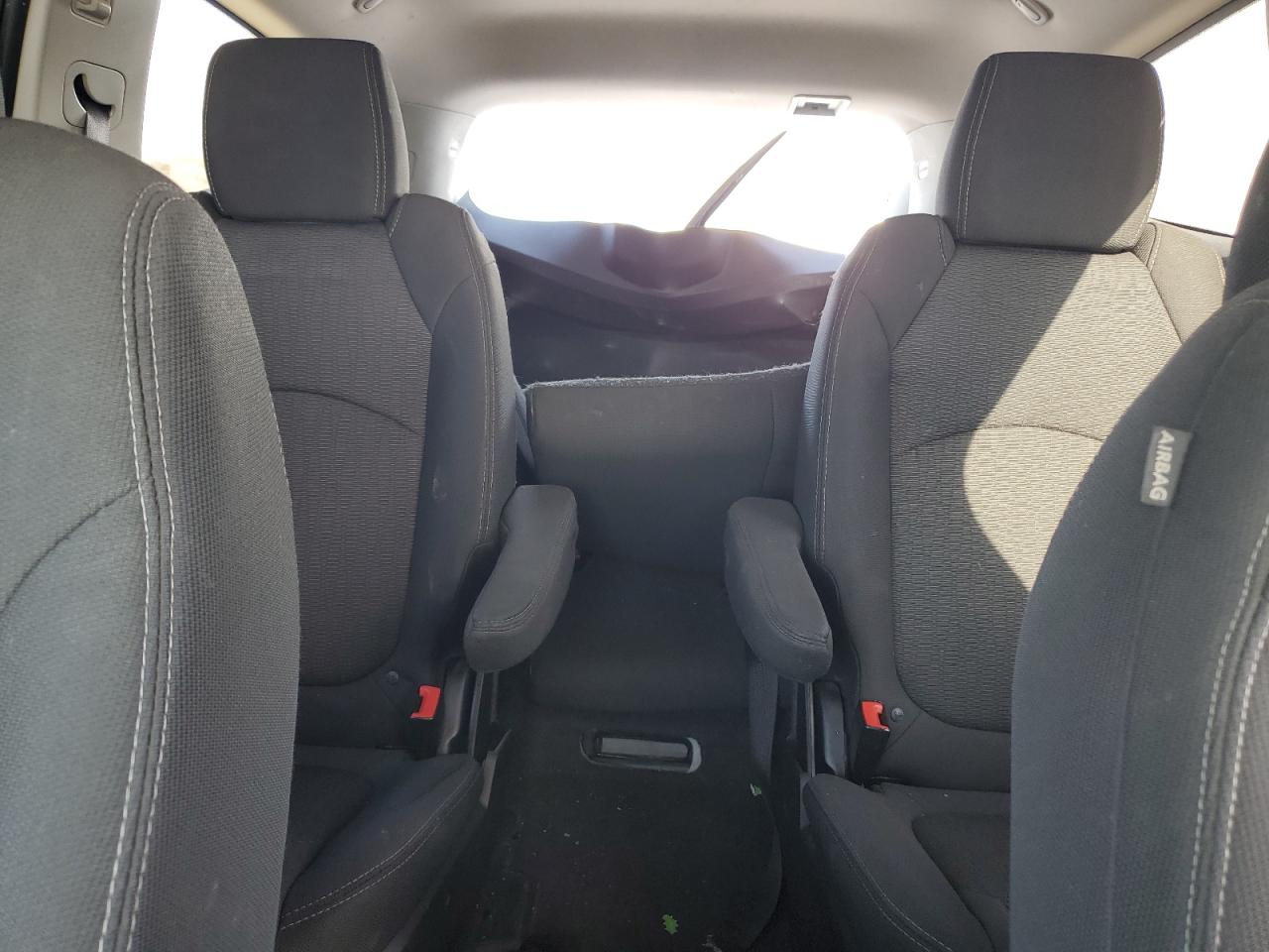 2013 Chevrolet Traverse - Image 10