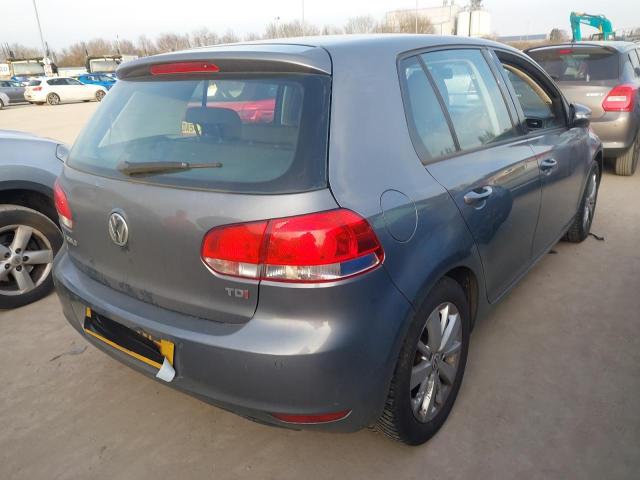 2011 VOLKSWAGEN GOLF MATCH