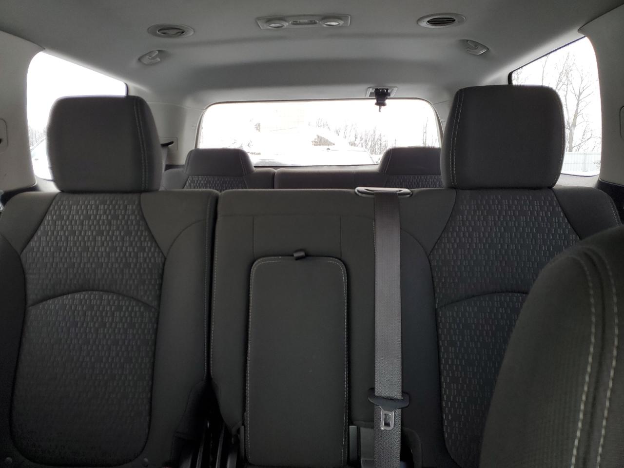 2015 GMC Acadia - Image 10