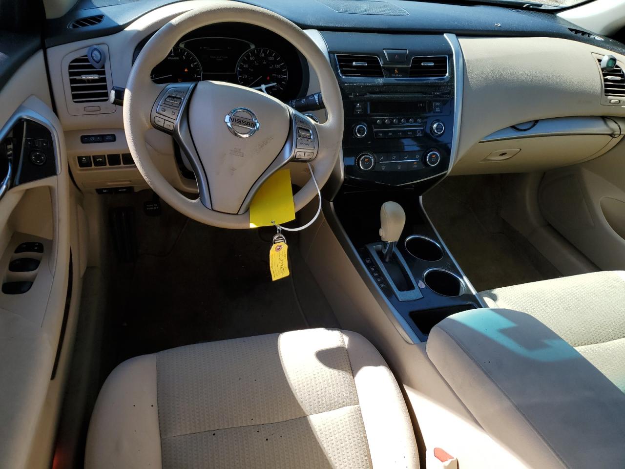 2014 Nissan Altima - Image 9