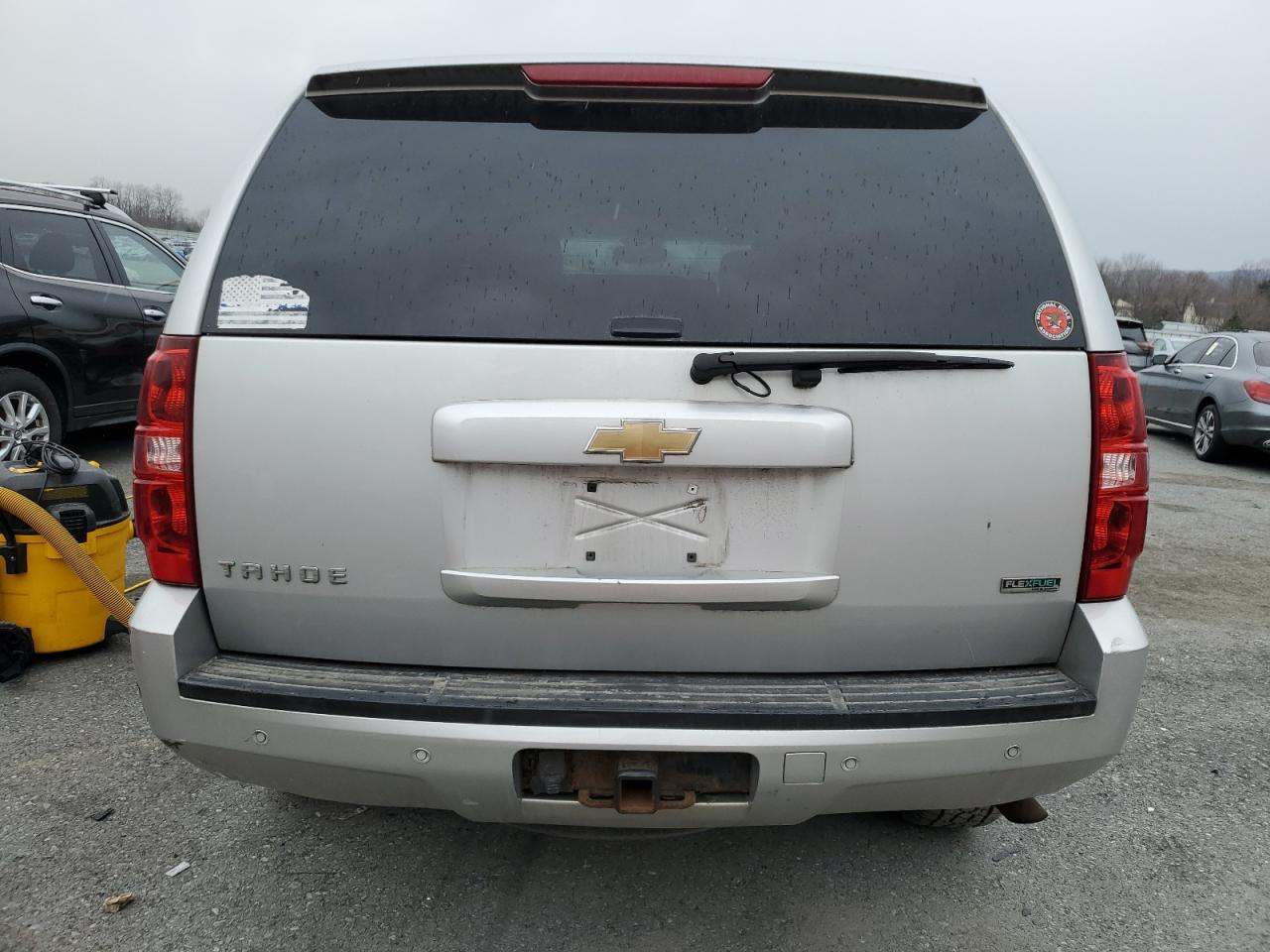 2010 Chevrolet Tahoe - Image 6