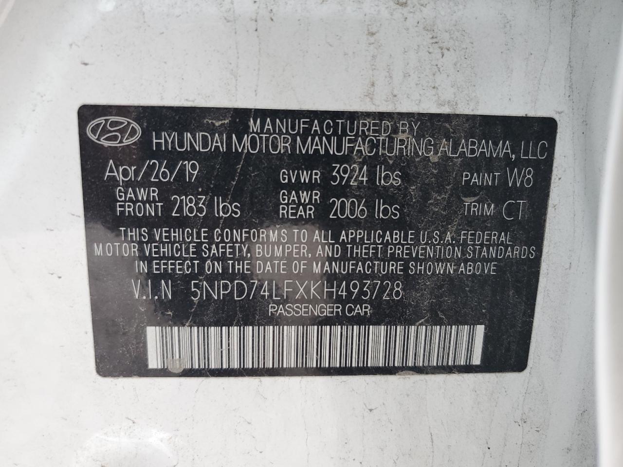 2019 Hyundai Elantra - Image 15