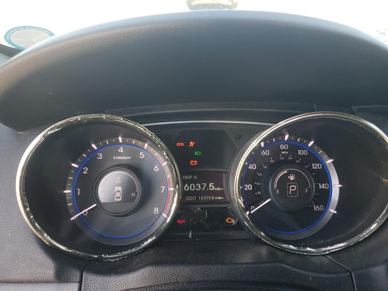 2012 Hyundai Sonata - Image 9