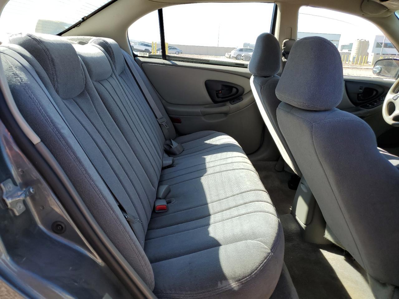 2005 Chevrolet Malibu - Image 10