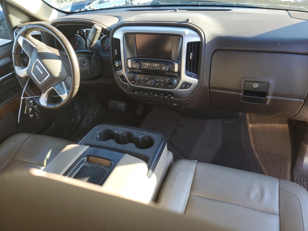 2016 GMC Sierra - Image 8