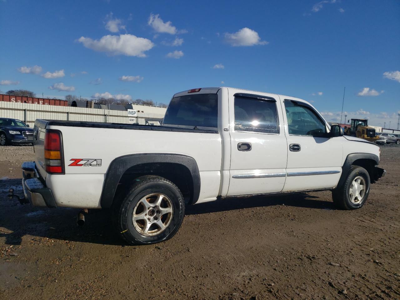 2005 GMC Sierra - Image 3