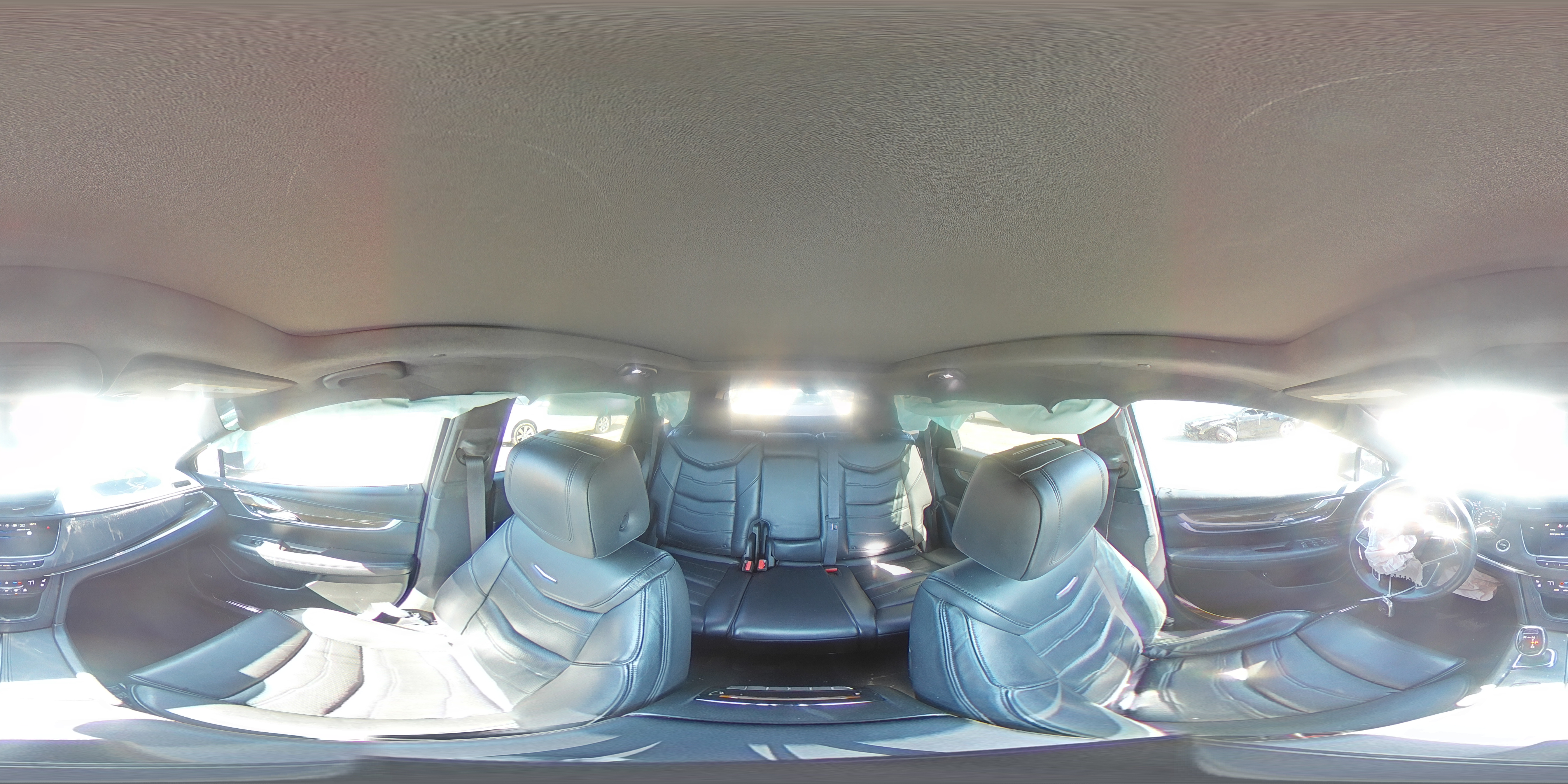 2017 Cadillac XT5 - Image 14