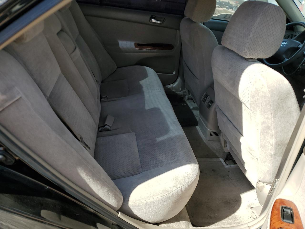 2002 Toyota Camry - Image 10