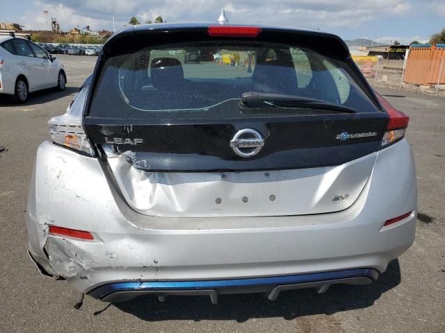  NISSAN LEAF 2018 Srebrny