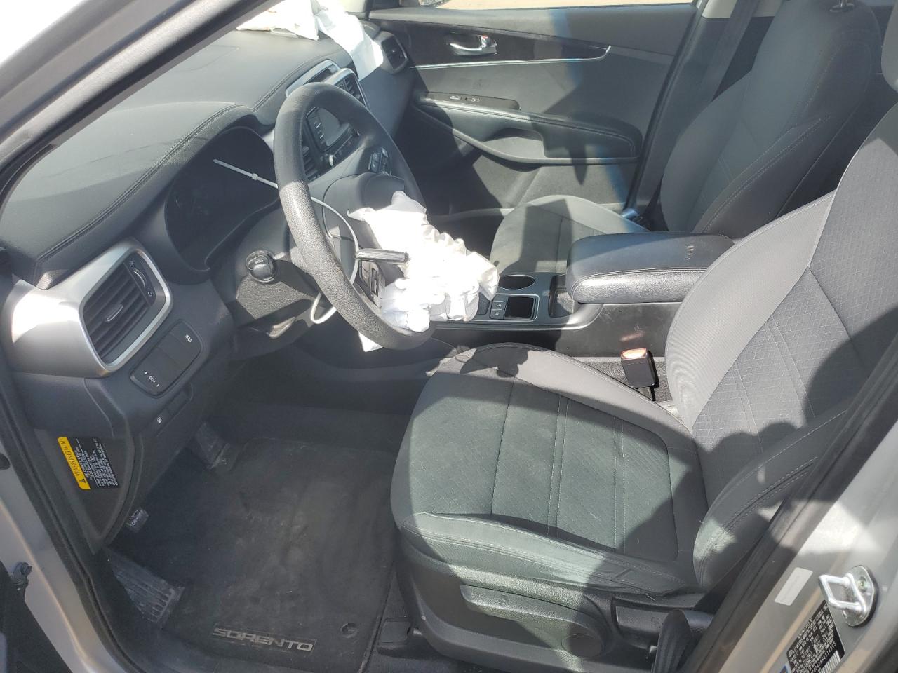 2017 Kia Sorento - Image 7