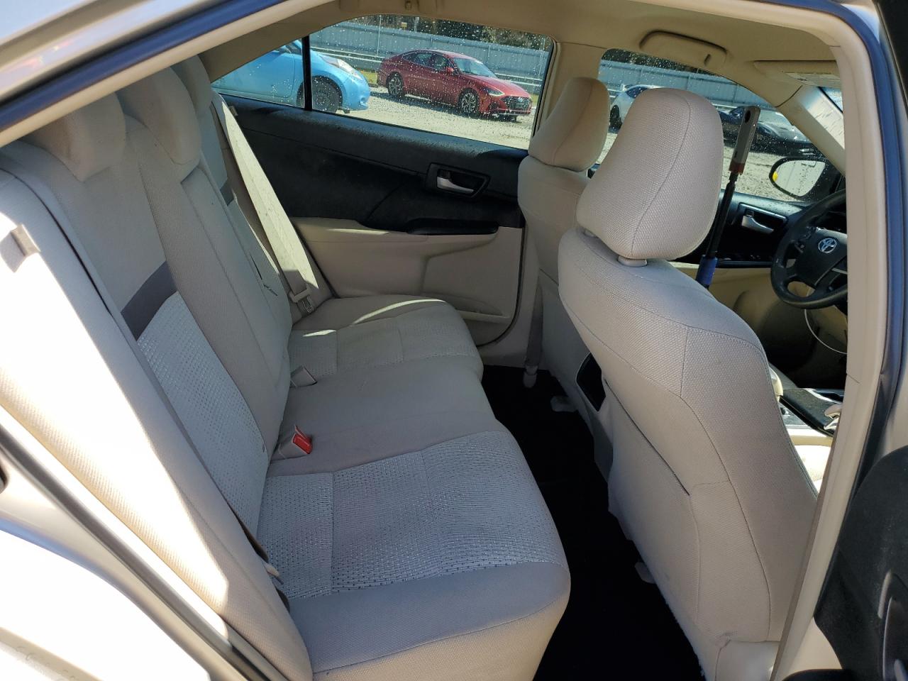 2013 Toyota Camry - Image 10