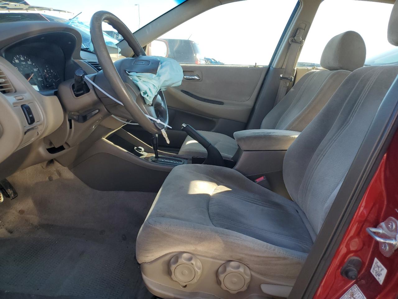 2000 Honda Accord - Image 7