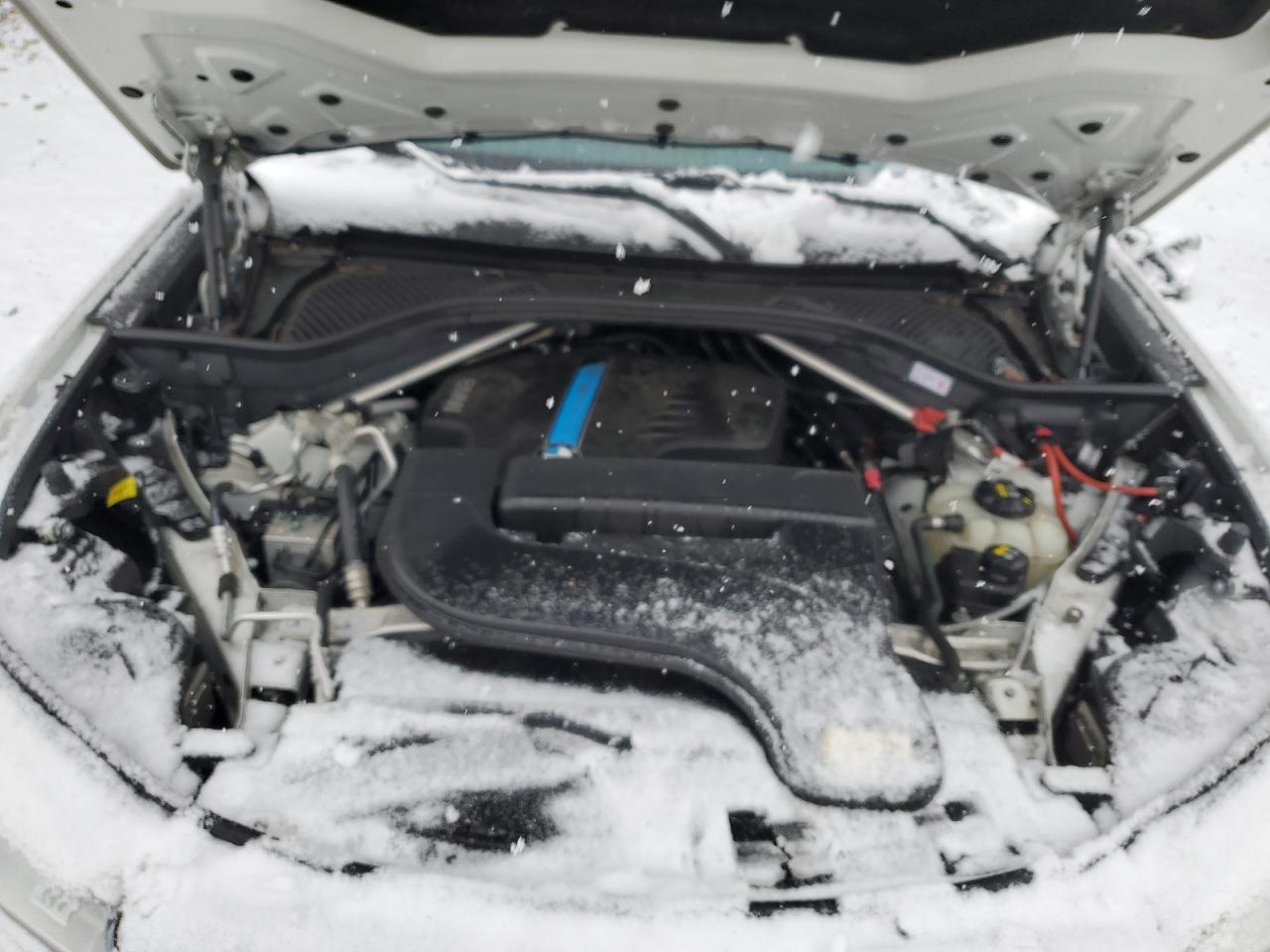 2016 BMW X5 - Image 12