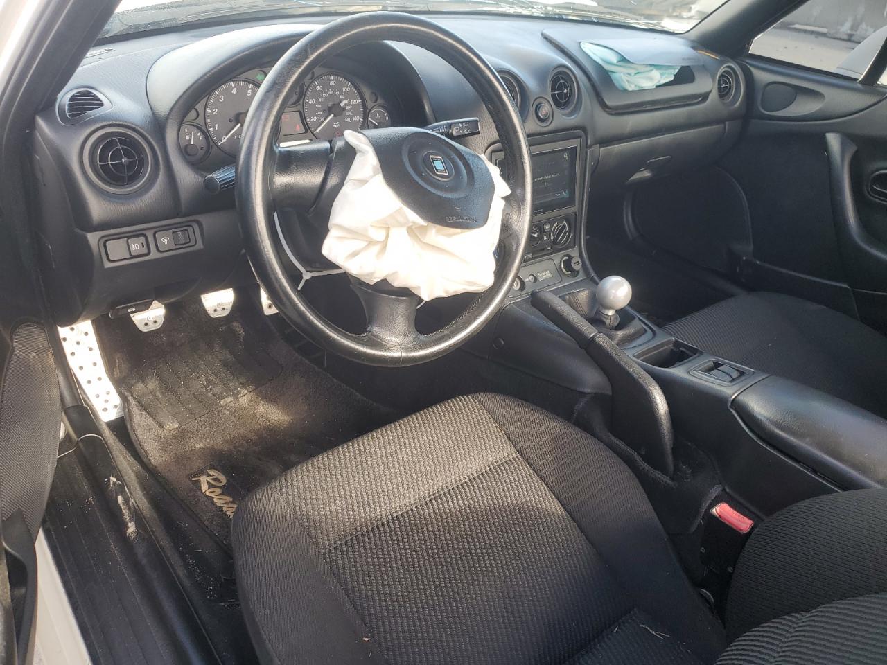 2000 Mazda MX-5 - Image 8
