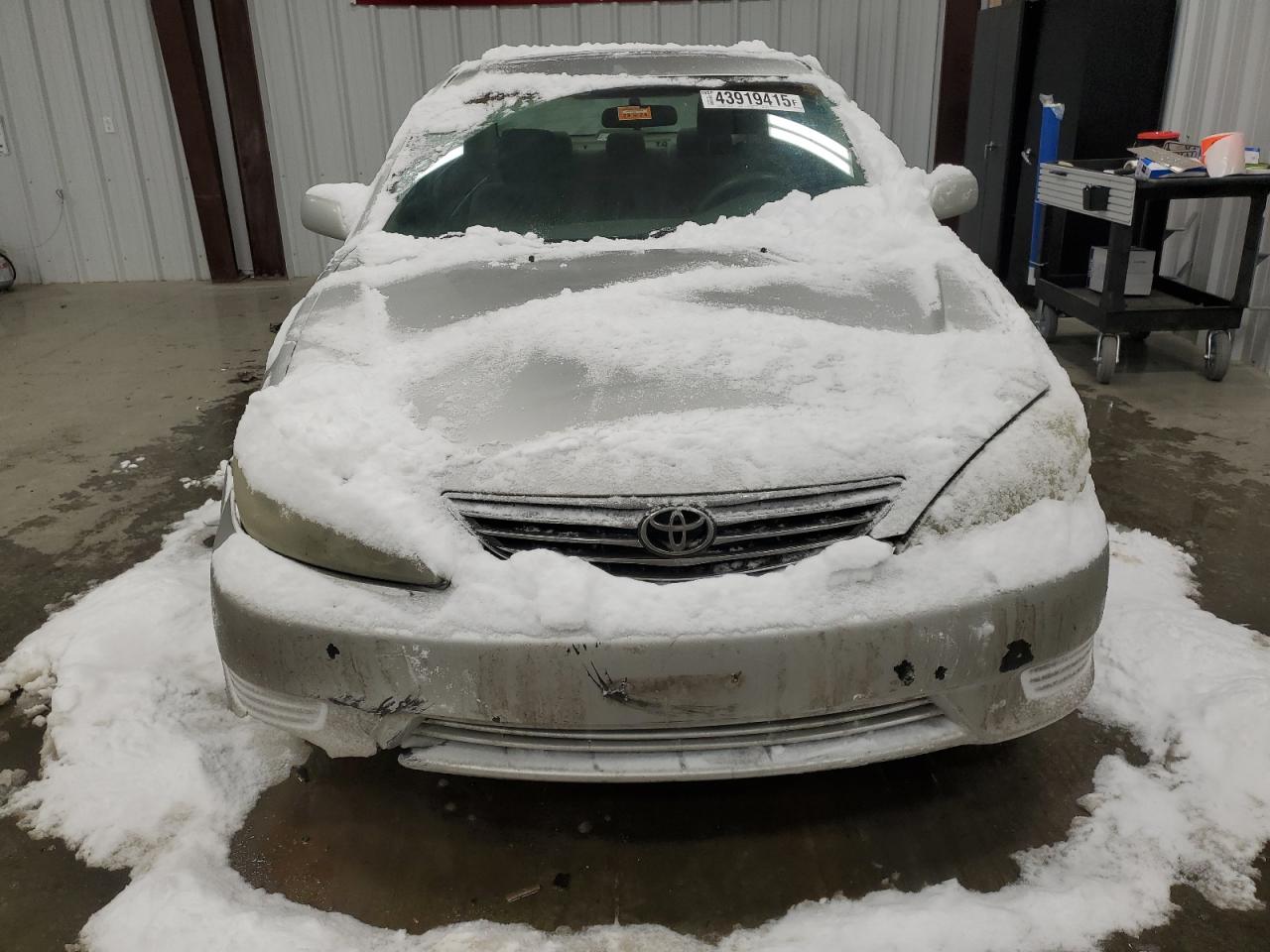 2005 Toyota Camry - Image 5