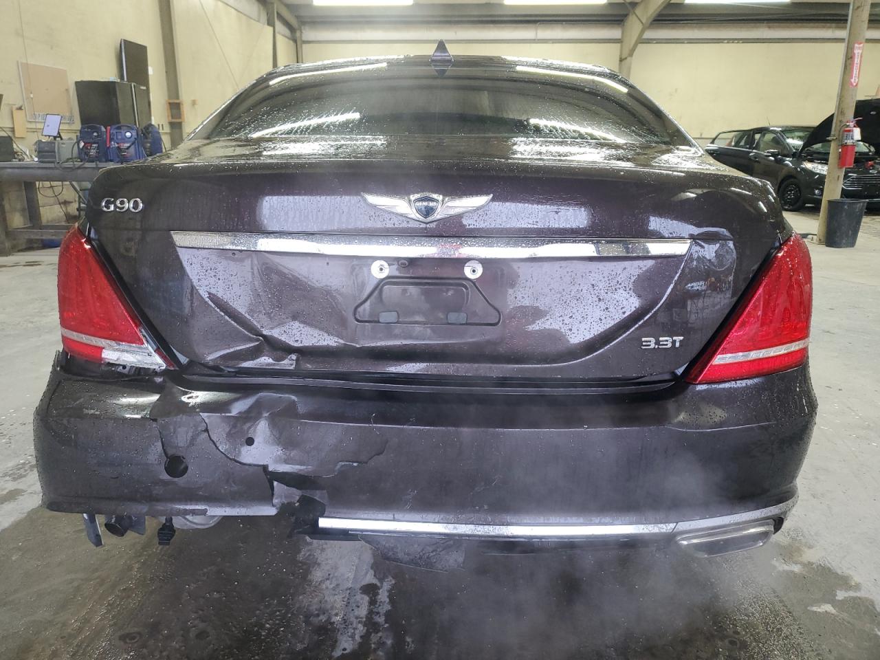 2017 Genesis G90 - Image 6