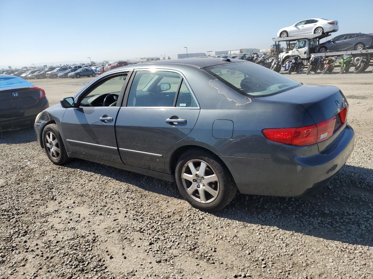 2005 Honda Accord - Image 2