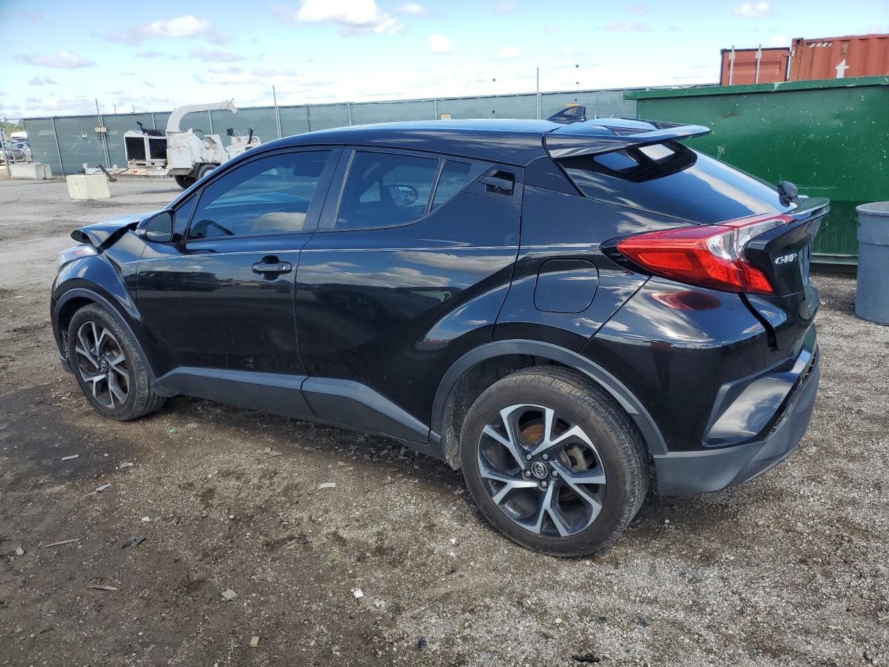 2018 Toyota C-HR - Image 2