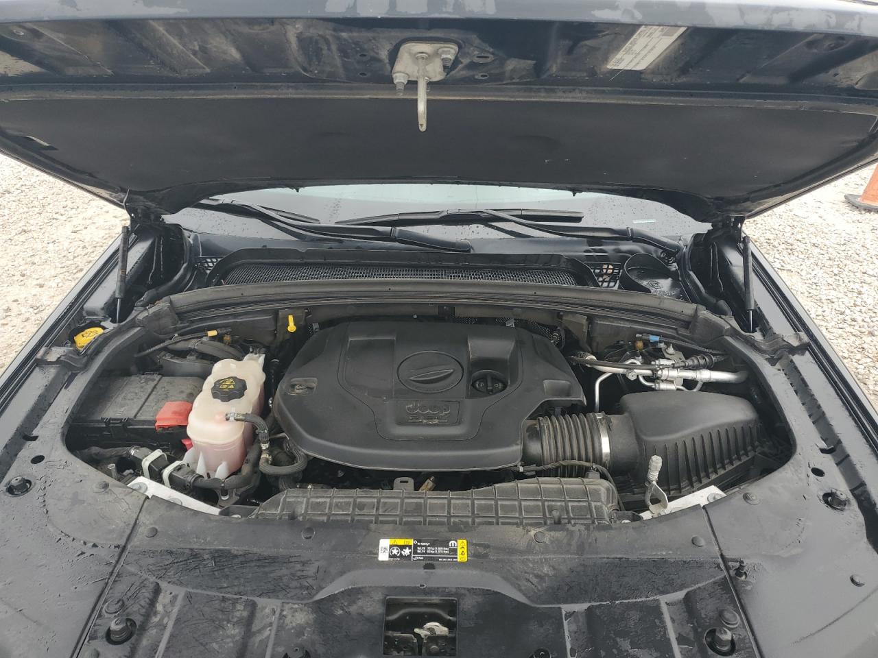 2021 Jeep Grand Cherokee - Image 12