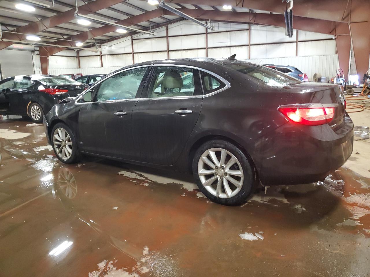 2014 Buick Verano - Image 2