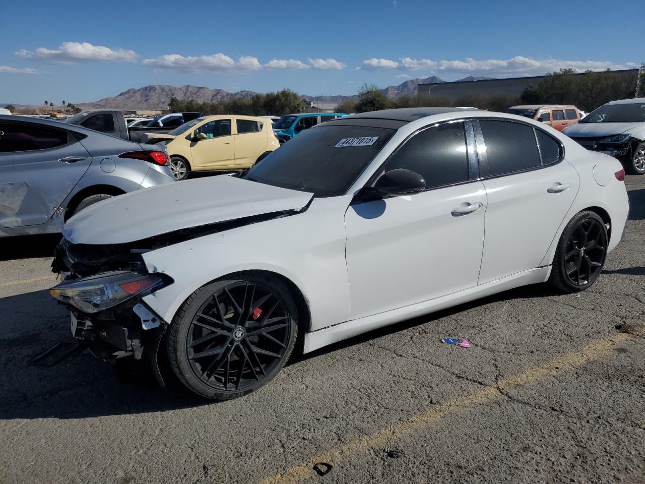 2019 Alfa Romeo Giulia - Image 1