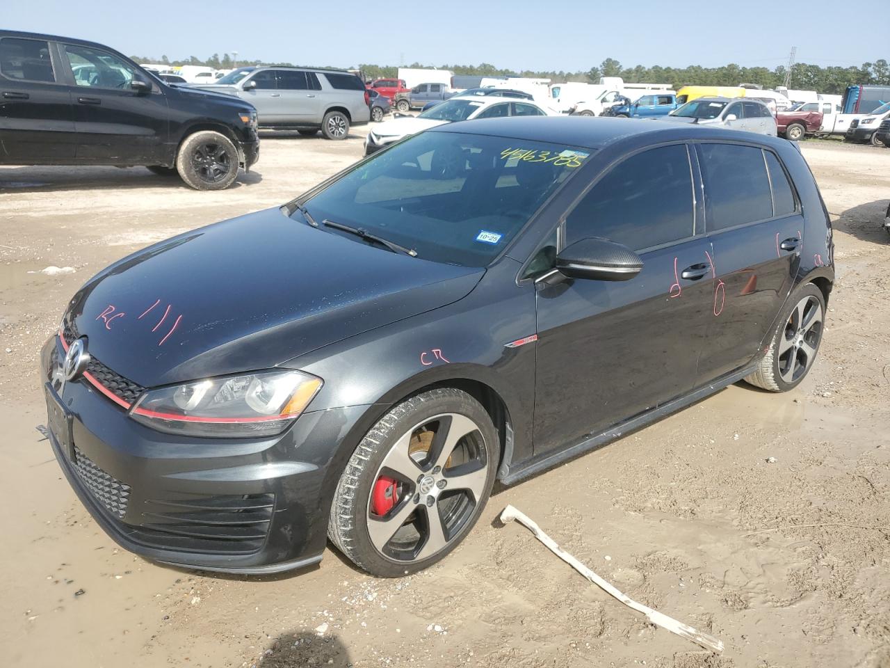 2016 Volkswagen GTI - Image 1