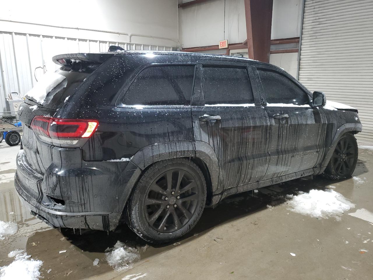 2019 Jeep Grand Cherokee - Image 3
