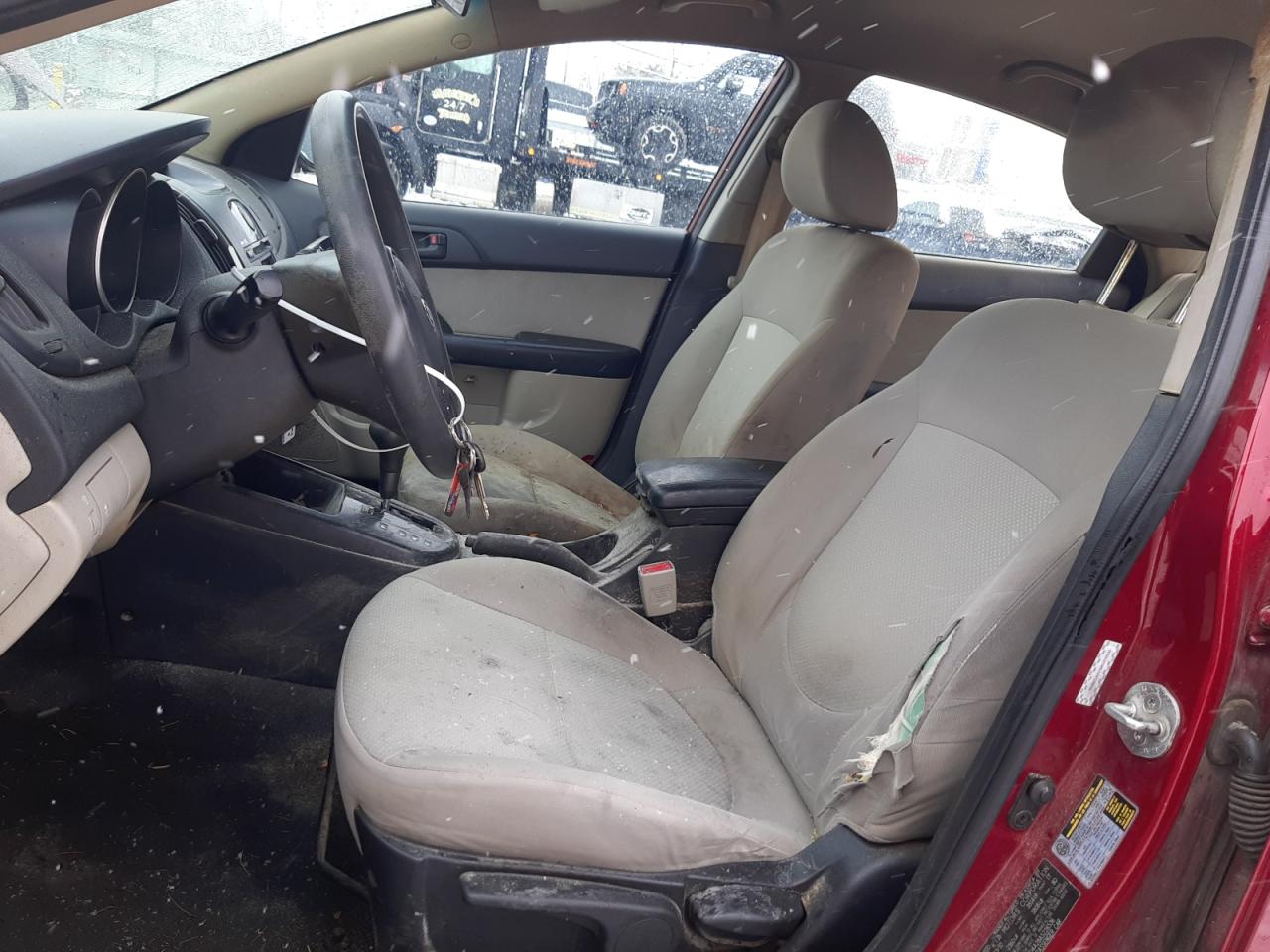 2010 Kia Forte - Image 7