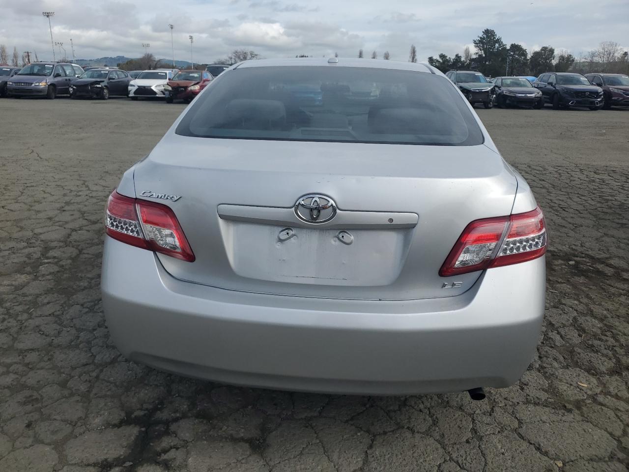 2010 Toyota Camry - Image 6
