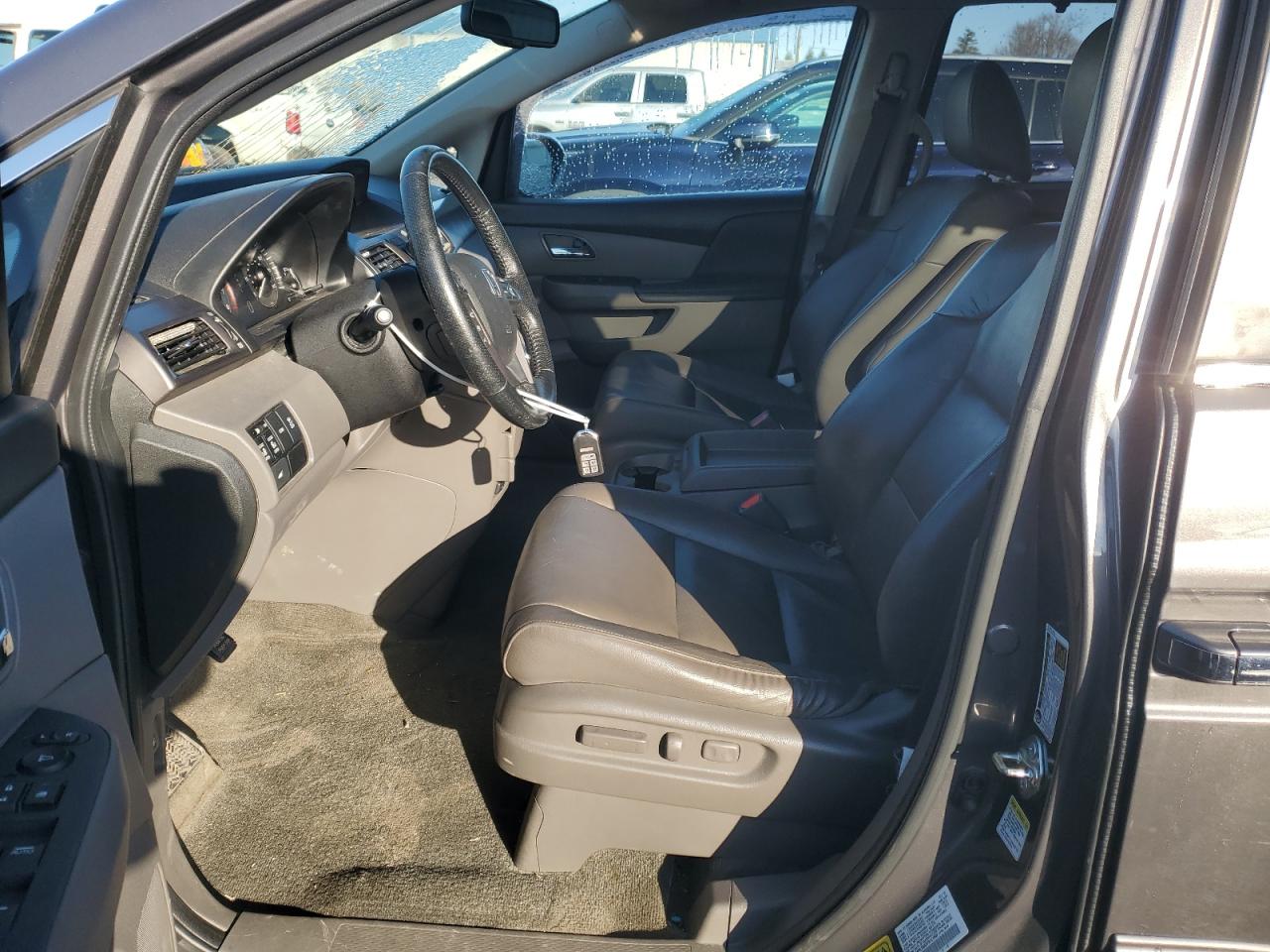 2015 Honda Odyssey - Image 7