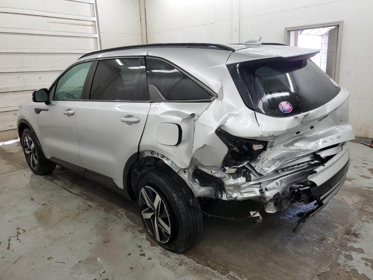 2021 Kia Sorento - Image 2