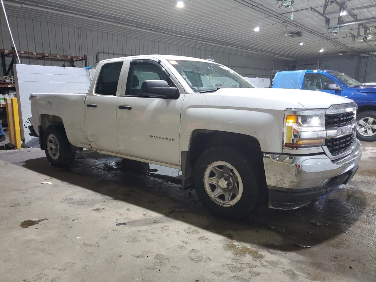 1GCVKNEC9HZ137154 CHEVROLET ALL Models 2017