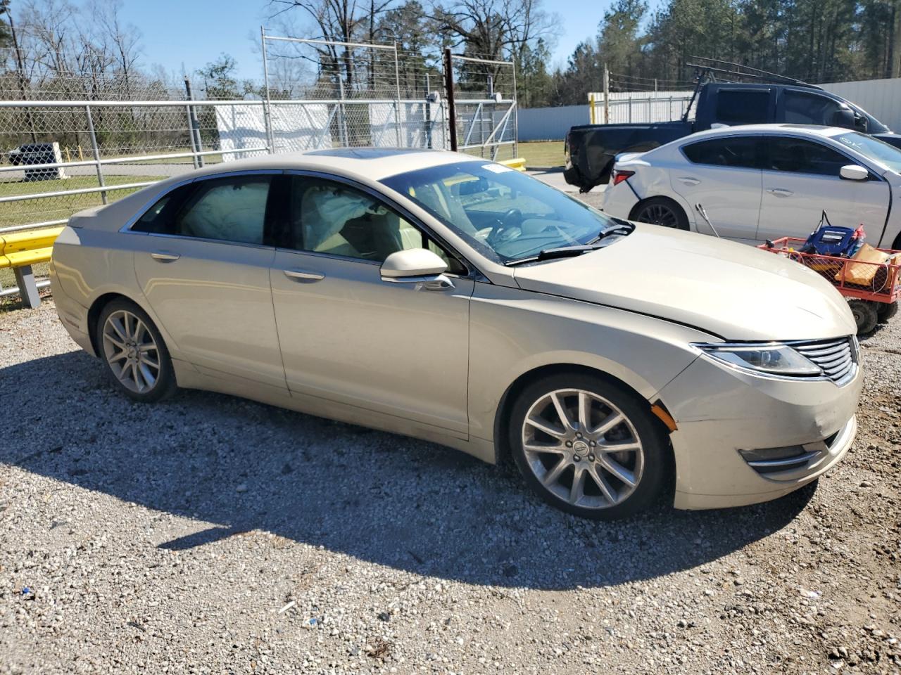 2015 Lincoln MKZ - Image 4