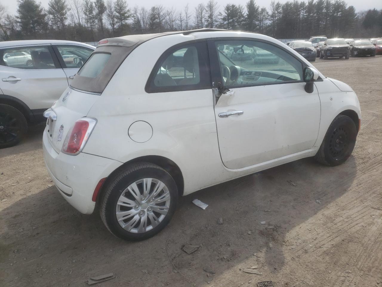 2015 Fiat 500 - Image 3
