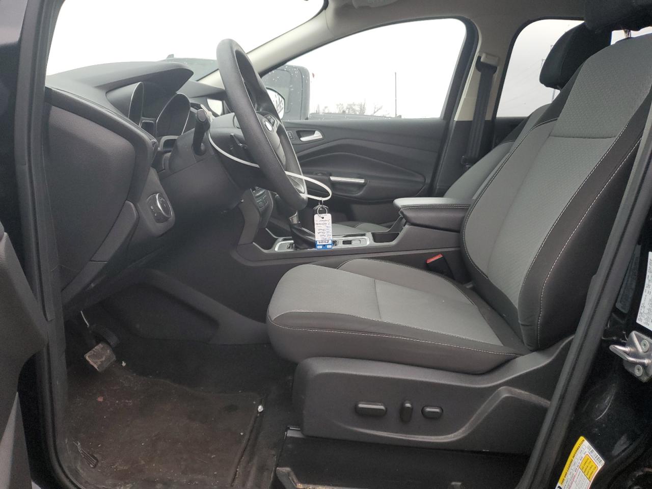1FMCU0GD3HUD26272 FORD ESCAPE 2017