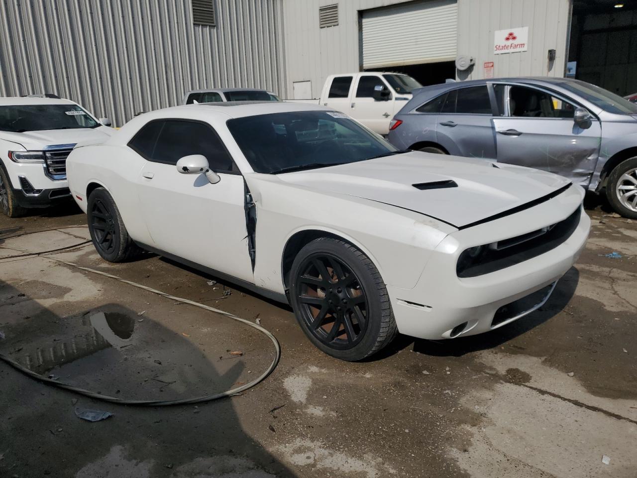 2015 Dodge Challenger - Image 4