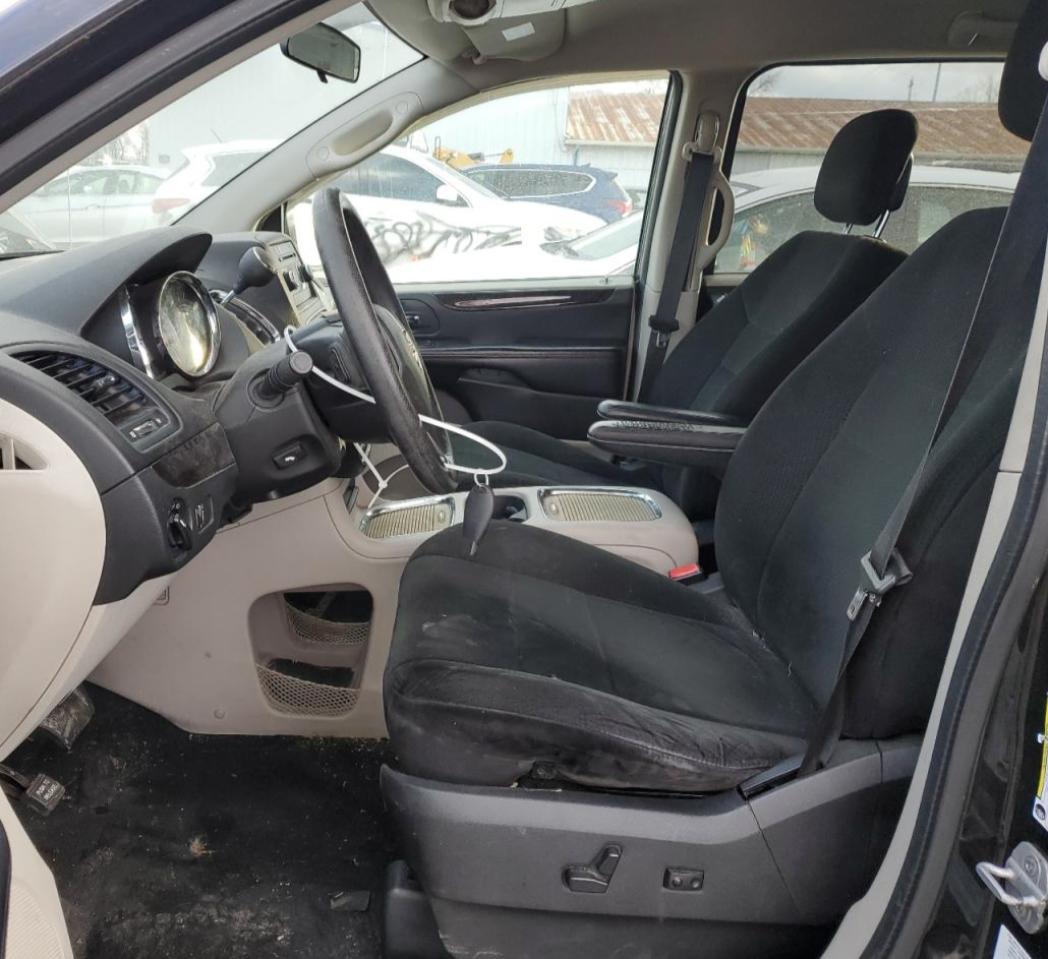 2012 Dodge Caravan - Image 7
