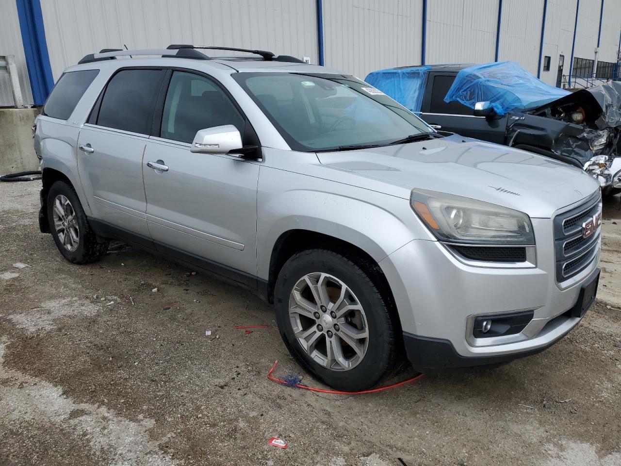 2015 GMC Acadia - Image 4