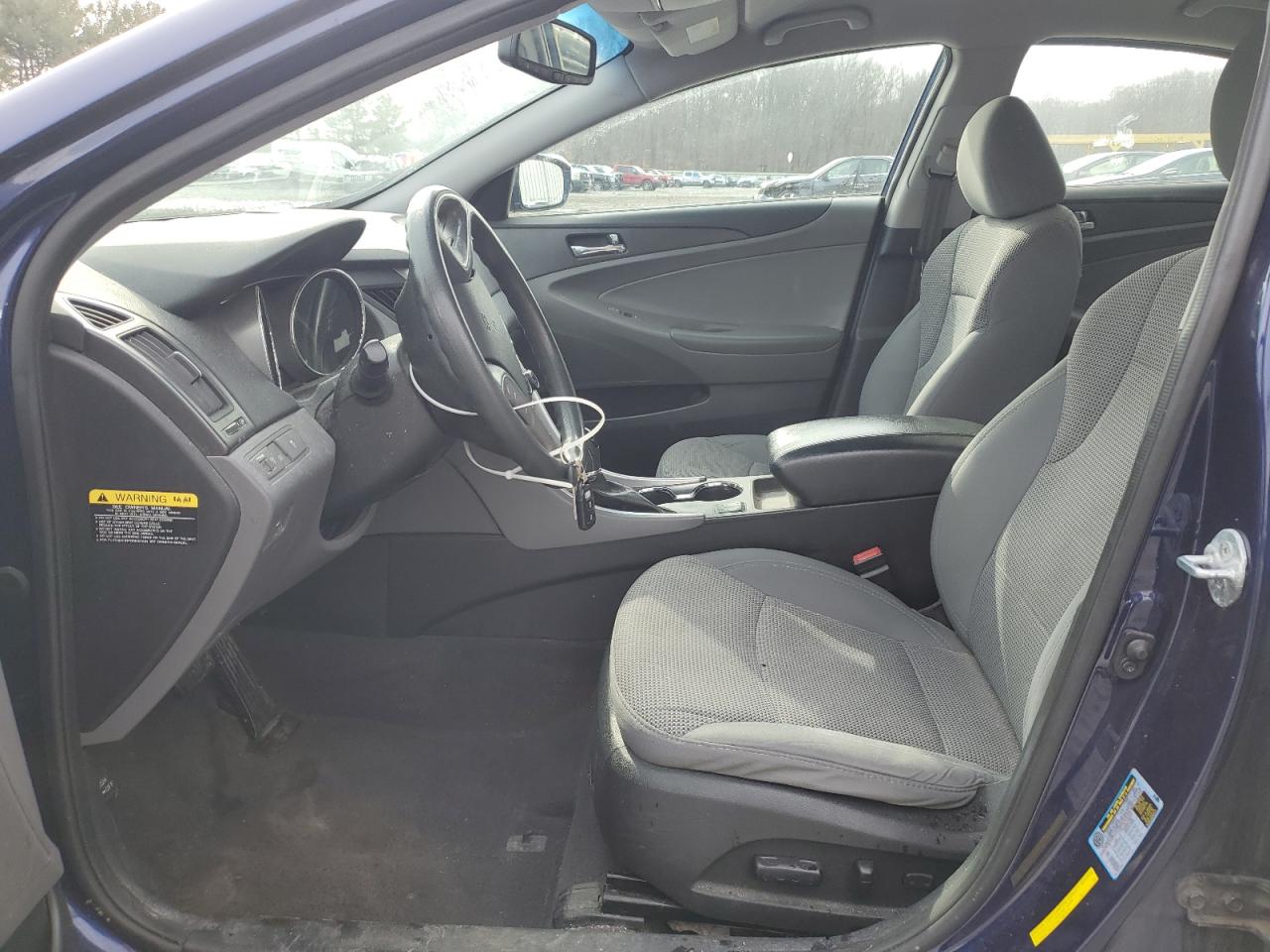 2014 Hyundai Sonata - Image 8