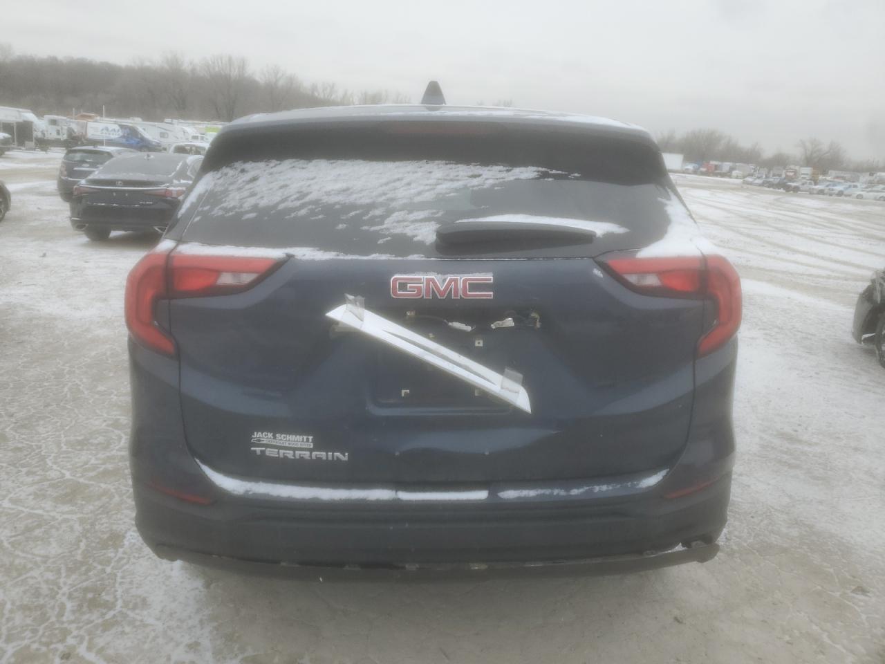 2018 GMC Terrain - Image 6