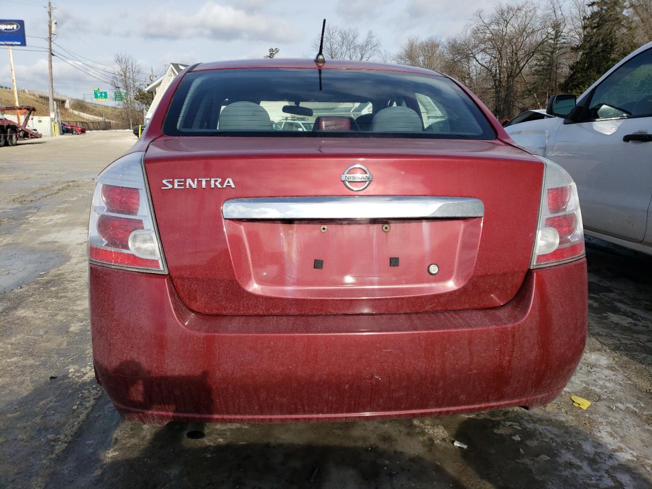 2010 Nissan Sentra - Image 6