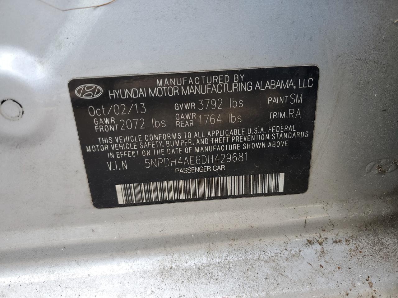 2013 Hyundai Elantra - Image 12
