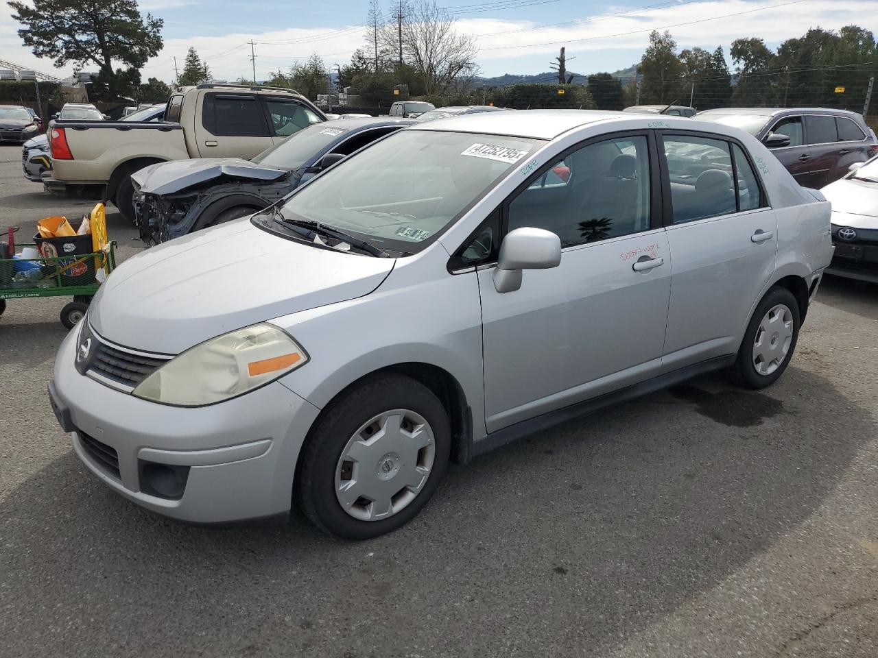 2009 Nissan Versa - Image 1