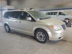 2010 Chrysler Town & Country Limited за продажба в Sandston, VA - Front End