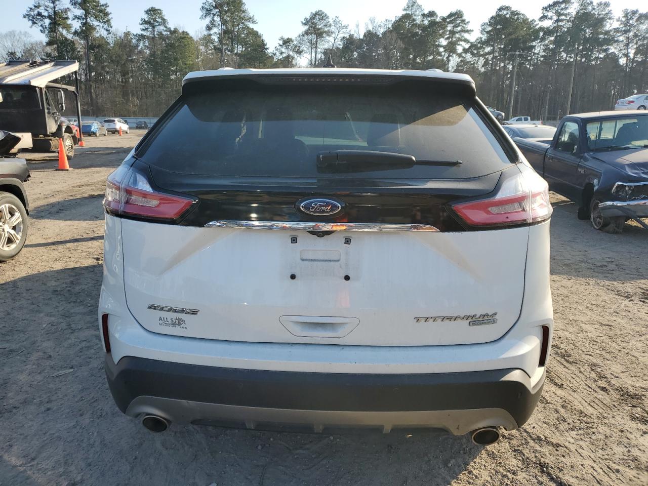 2020 Ford Edge - Image 6