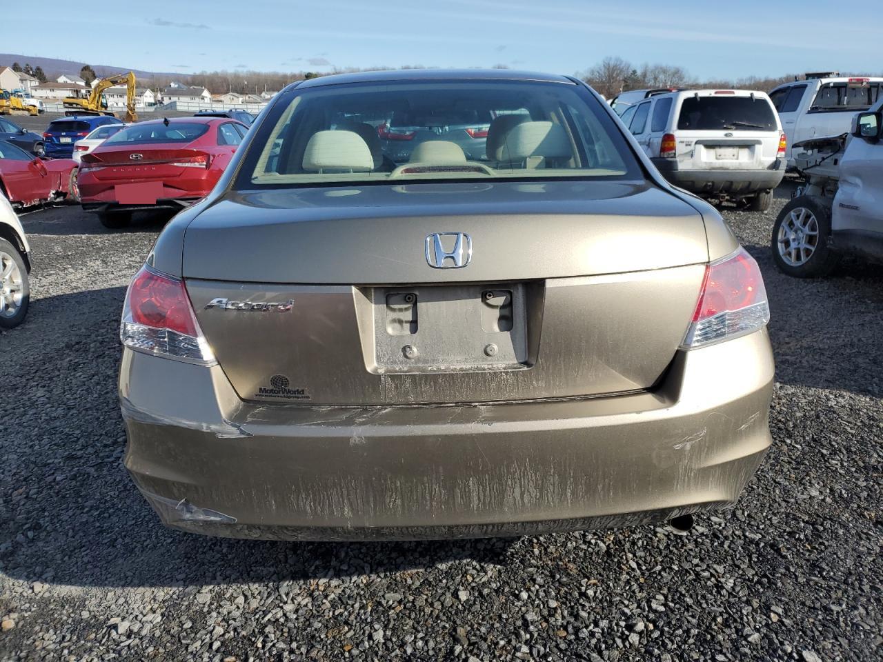 2009 Honda Accord - Image 6