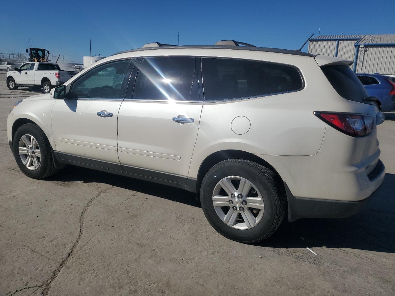 2014 Chevrolet Traverse - Image 2