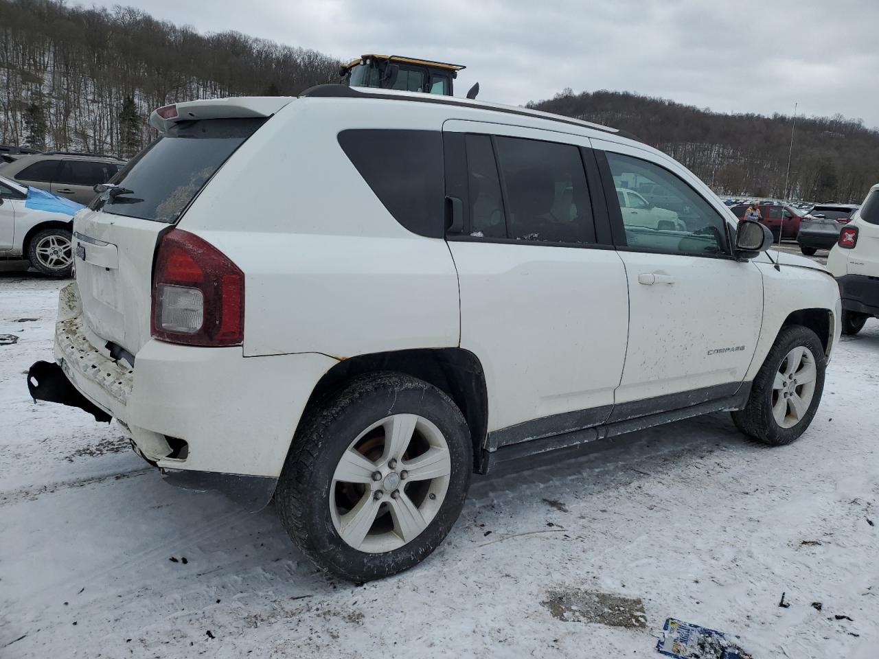 2014 Jeep Compass - Image 3
